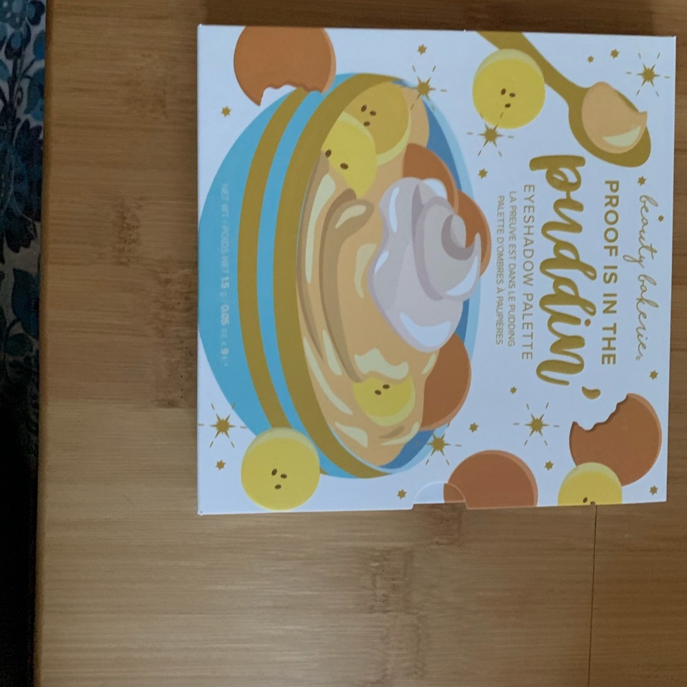 Proof is in the pudding Eye shadow palette